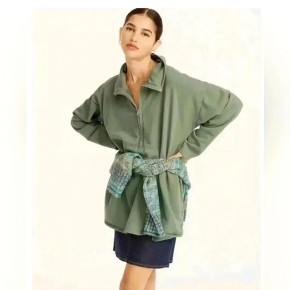 J. Crew Tops - J Crew Pullover green Sweatshirtz Size M